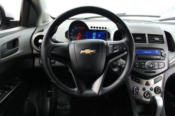 Chevrolet Aveo LTZ, 1.6 л, АТ, 2015 фото 8
