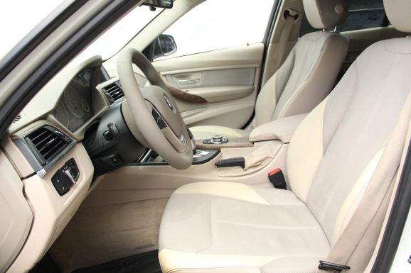 BMW 3 серии 328i, 2.0 л, АТ, 2013 фото 2