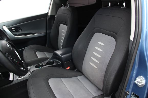 Kia Ceed Luxe, 1.6 л, АТ, 2012 фото 2