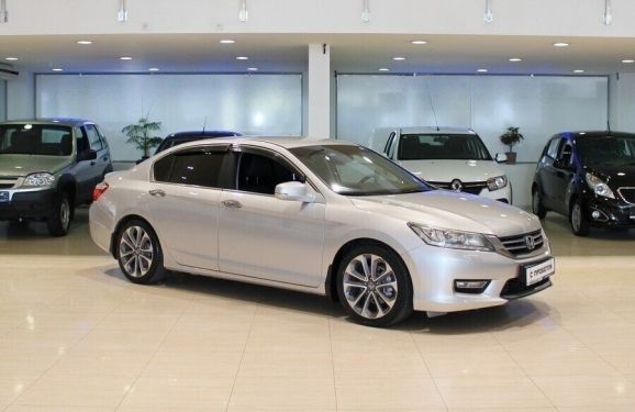 Honda Accord, 2.4 л, АТ, 2014 фото 4