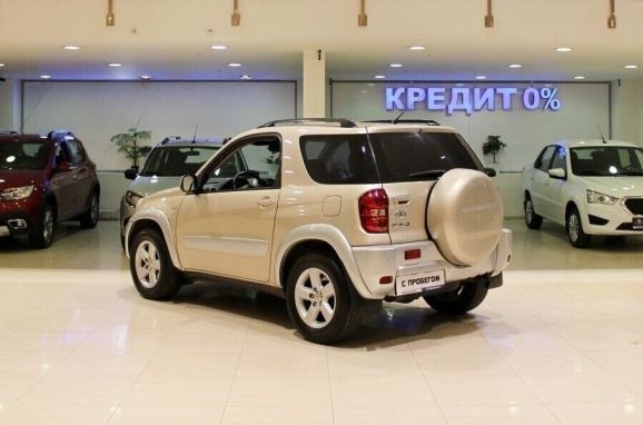Toyota RAV4, 2.0 л, АТ, 2005 фото 6