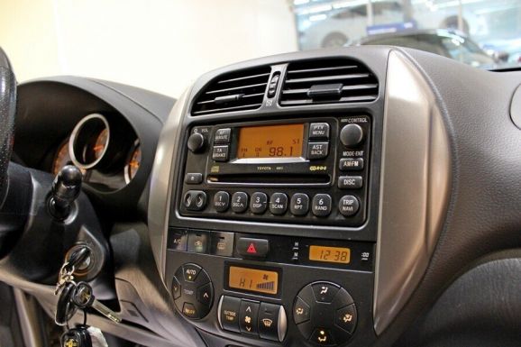 Toyota RAV4, 2.0 л, АТ, 2005 фото 9