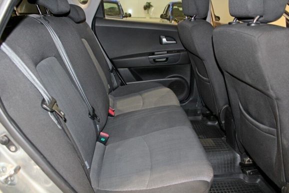 Kia Ceed, 1.6 л, МТ, 2012 фото 8