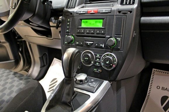 Land Rover Freelander, 2.2 л, АТ, 2010 фото 9