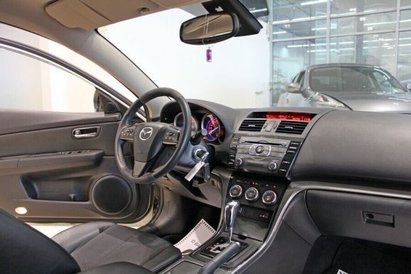 Mazda 6, 2.0 л, АТ, 2012 фото 7