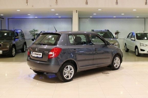 Skoda Fabia, 1.6 л, АТ, 2012 фото 6