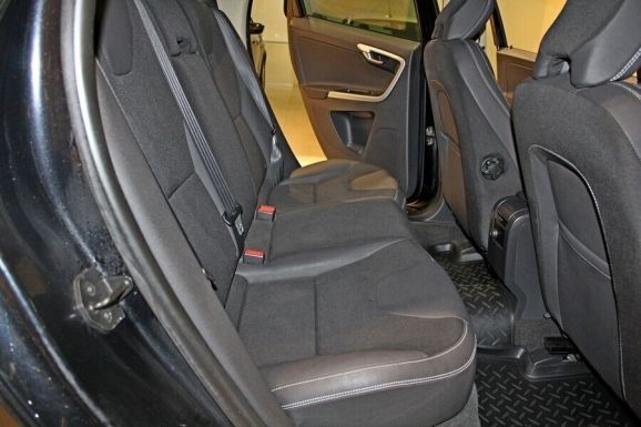 Volvo XC60, 2.4 л, АТ, 2011 фото 1