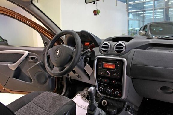 Renault Duster, 1.5 л, МТ, 2012 фото 7