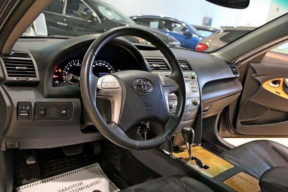 Toyota Camry, 2.4 л, АТ, 2008 фото 12